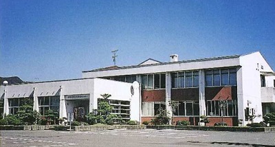 大野市青少年教育センターの外観